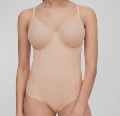Chantelle Women Beige Smooth Lines Underwire Bodysuit Size 40C