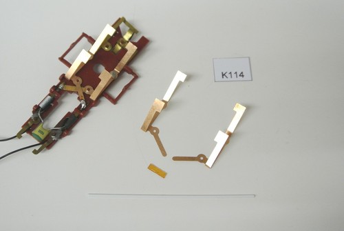 K114, Kontakte Radscheifer Stromabnehmer KaModel für N Arnold BR 41, 2Stk. - Picture 2 of 3