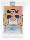 ZACH EDEY 2024-25 EMINENCE ELEGANT MARKS ROOKIE GOLD RC AUTO /5 Q2323