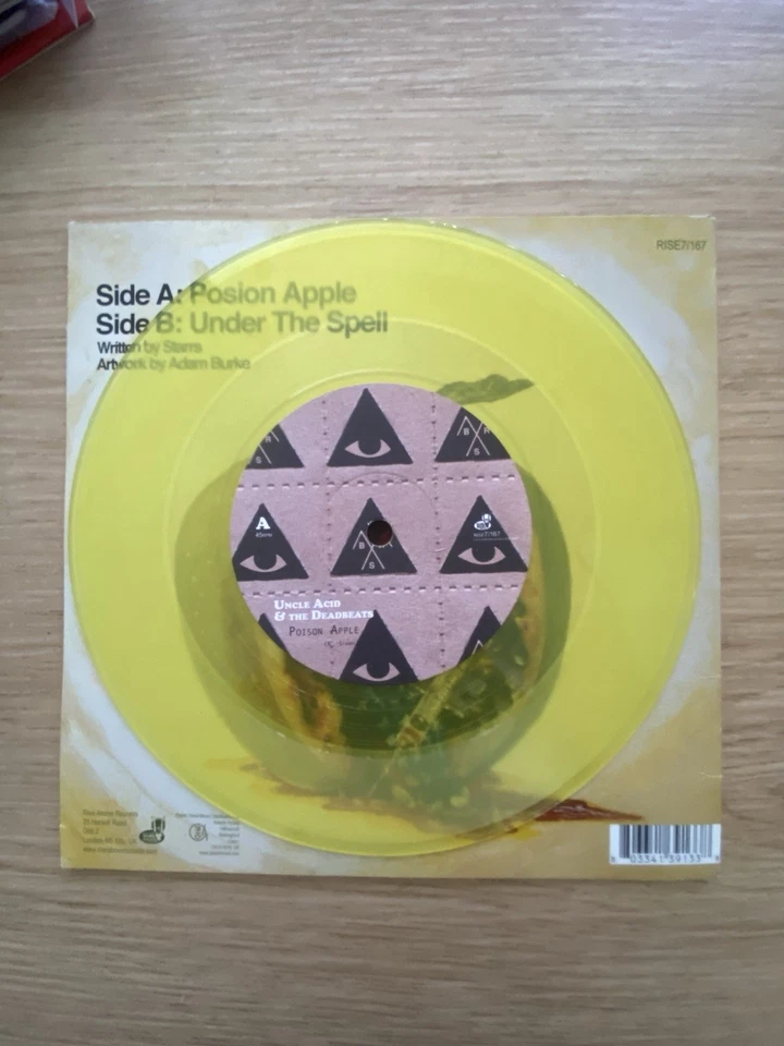 "Vinilo de metal Uncle Acid and the Deadbeats - amarillo manzana venenosa 7"" Doom" Foto 3 de 3