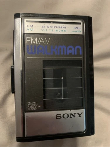 Vintage Sony Walkman Cassette Player & FM/AM Radio (WM-F41)