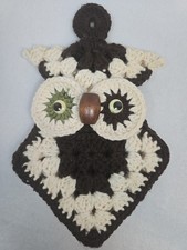 Vintage 70's Crochet Owl Wall hanging Wooden Beak Retro Boho Handmade Decor