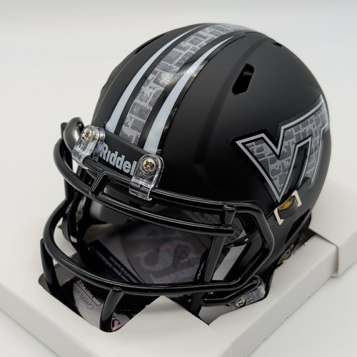 Michael Vick Signed Autographed Viginia Tech Hokies STS Speed Mini Helmet JSA - Picture 16 of 17