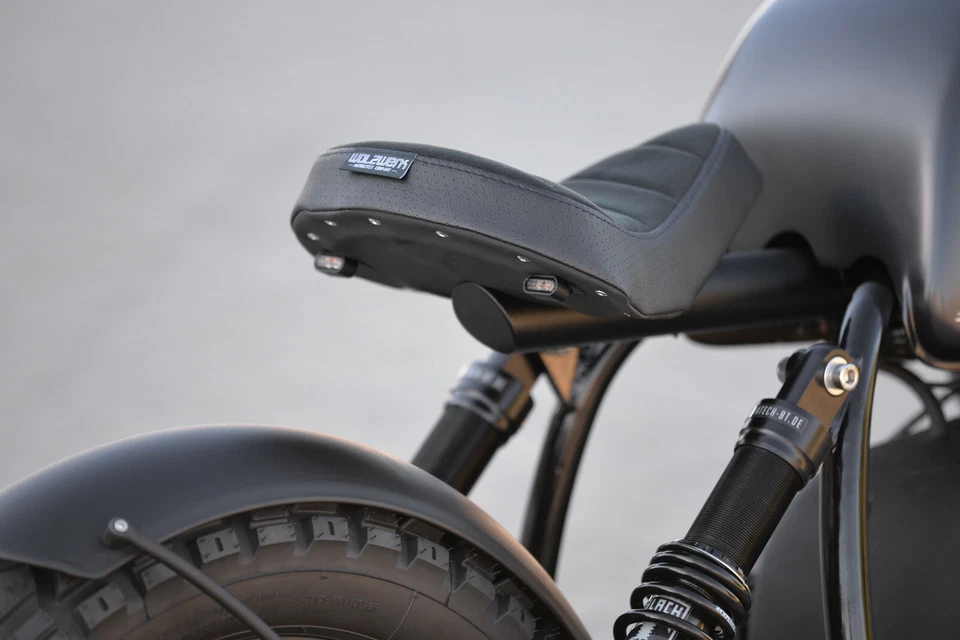 Genuine WalzWerk Schizzo® Bobber Seat Kit for BMW R45/R65/R80/R100 Twin Shock - Image 4 of 4