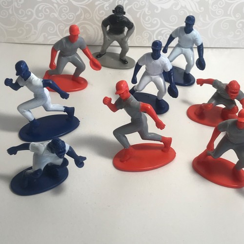Kaskey Kids Baseball Figures 9 Players 2005 Plastic 3" Toys Replacement Parts - Picture 8 of 9