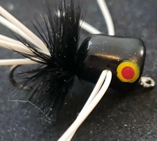 BASS FLIES POPPERS BLACK SIZE 8 HARD BODY