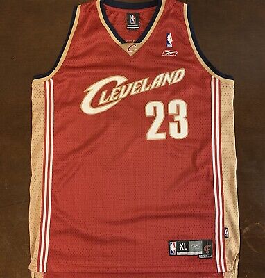 Vintage Reebok NBA Cleveland Cavaliers LeBron James Vintage Reebok NBA Cleveland Cavaliers LeBron James