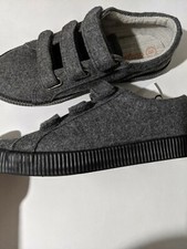 Cat Jack Boys Gray Sneaker Shoe Size 3 NEW