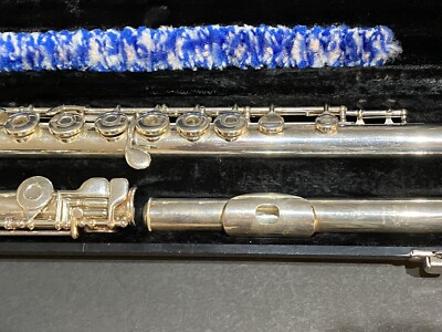 Gemeinhardt 3SB Intermediate Solid Silver Flute Open Hole Hard