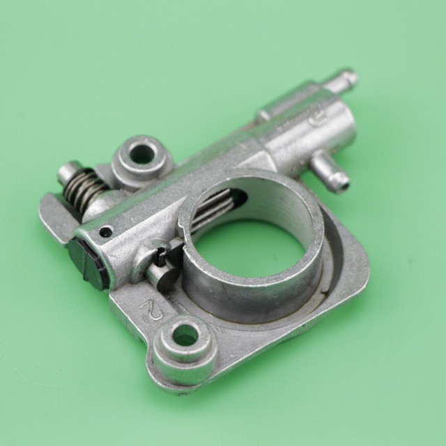 OIL PUMP OILER WORM GEAR KIT FOR ECHO CS320 CS350 CS2600 2700 CHAINSAW