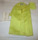 VINTAGE BARBIE DOLL FASHION CLOTHES #949 RAINCOAT STORMY WEATHER SET BOOTS HAT