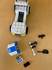 LEGO City 7236 Police Car For Parts No Minifig w/ Manual 2005 Retired