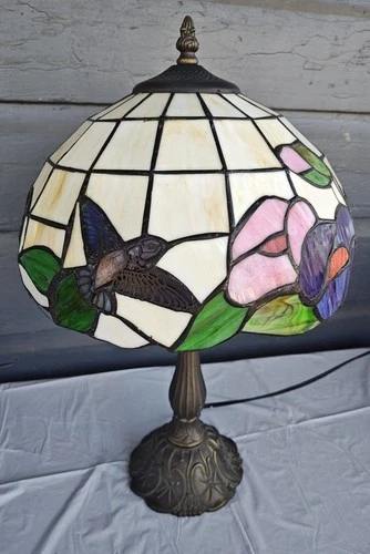 19" Vintage Tiffany-style hummingbird and floral stained glass table lamp