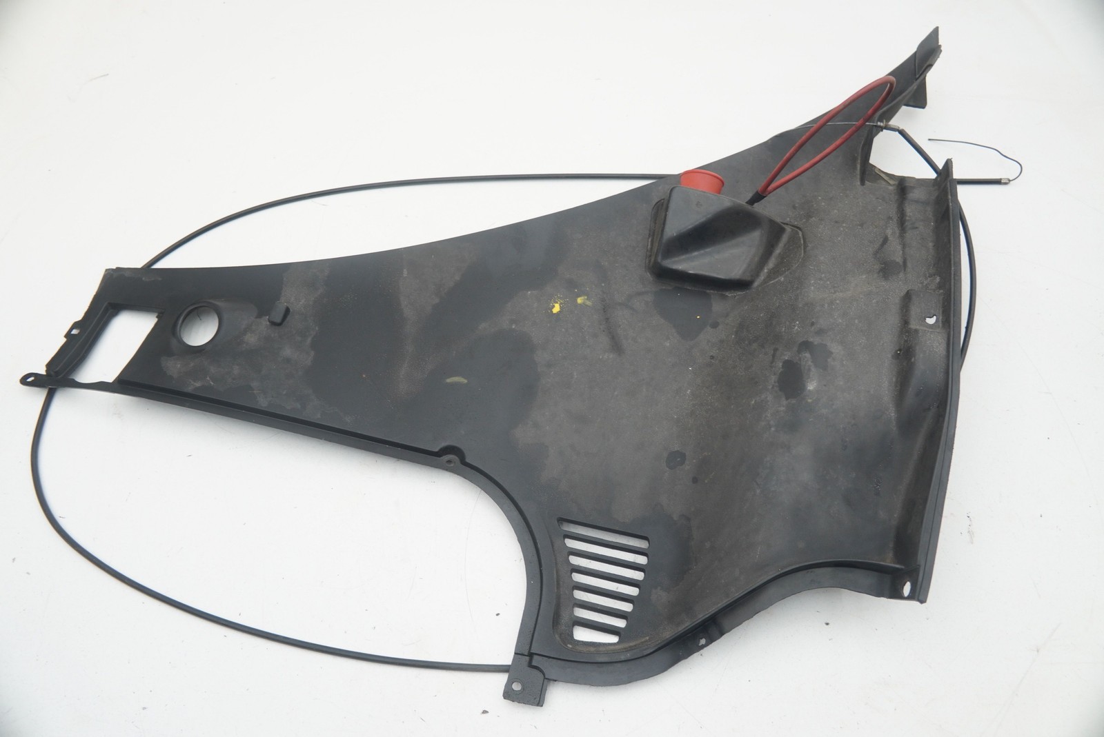 Front Left Windshield Cowl Air Vent Panel Cover 83408300 Ferrari 458 Challenge