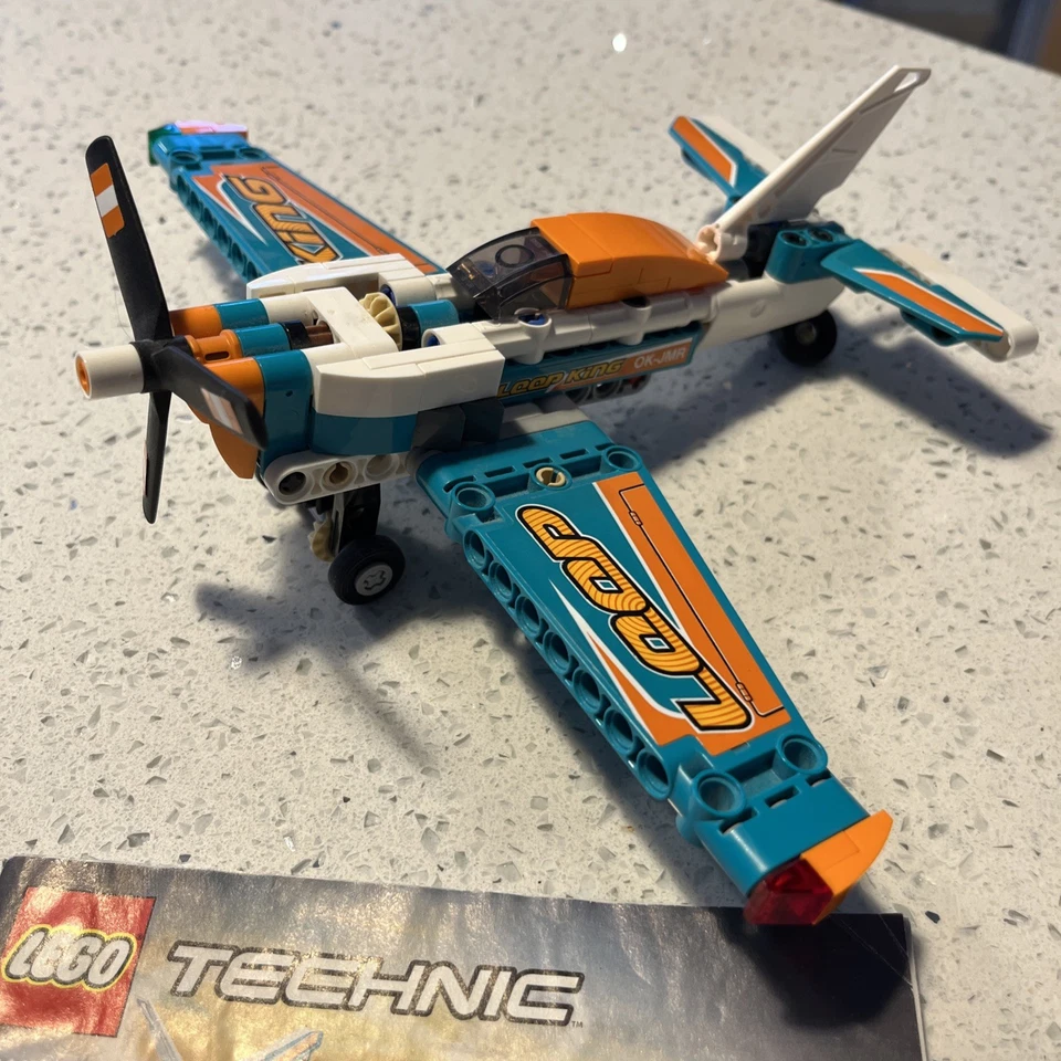LEGO Technic 42117 Race Plane, photo 1 of 5