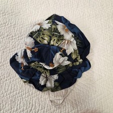 Susies Young Fashion Made in Hawaii Kids Tropical Hibiscus Floral Bucket Hat
