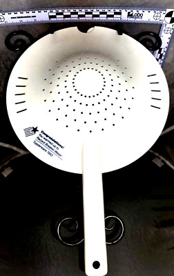 HTF 1993 Tupperware Commemorative White Replacement 1/2 Double Colander #2631