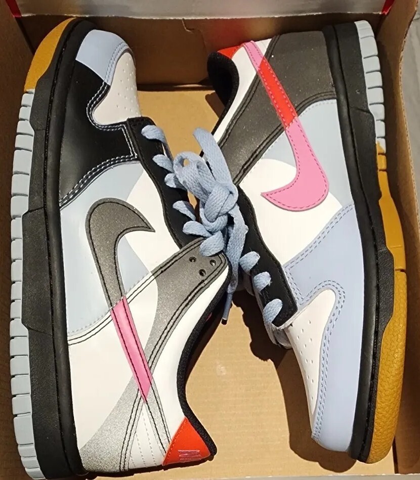 Nike Dunk Low SE Summit White Black FJ2686-100 Size 5Y Women's 6.5