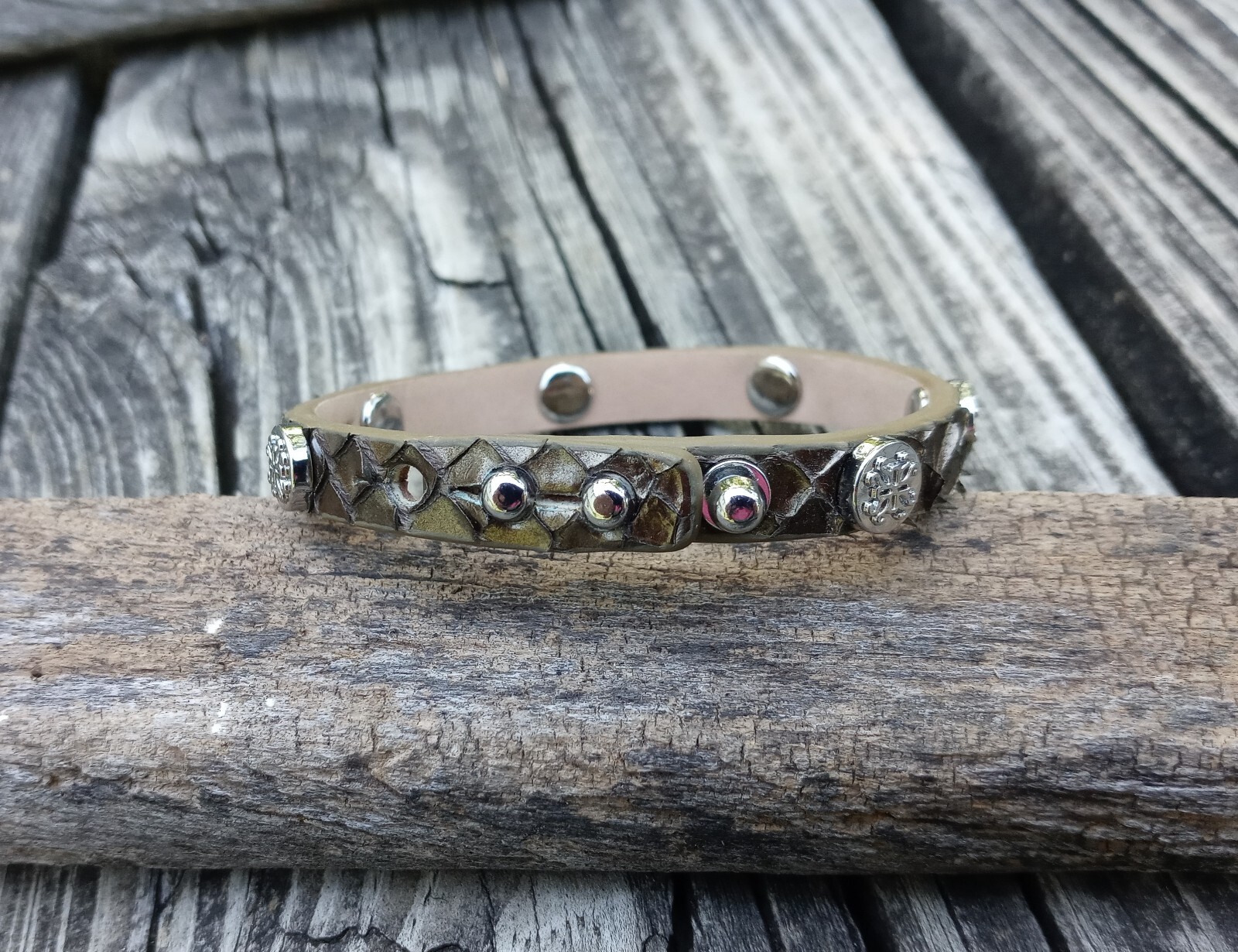 Rustic Cuff Bracelet Olive Green Python Leather W… - image 4