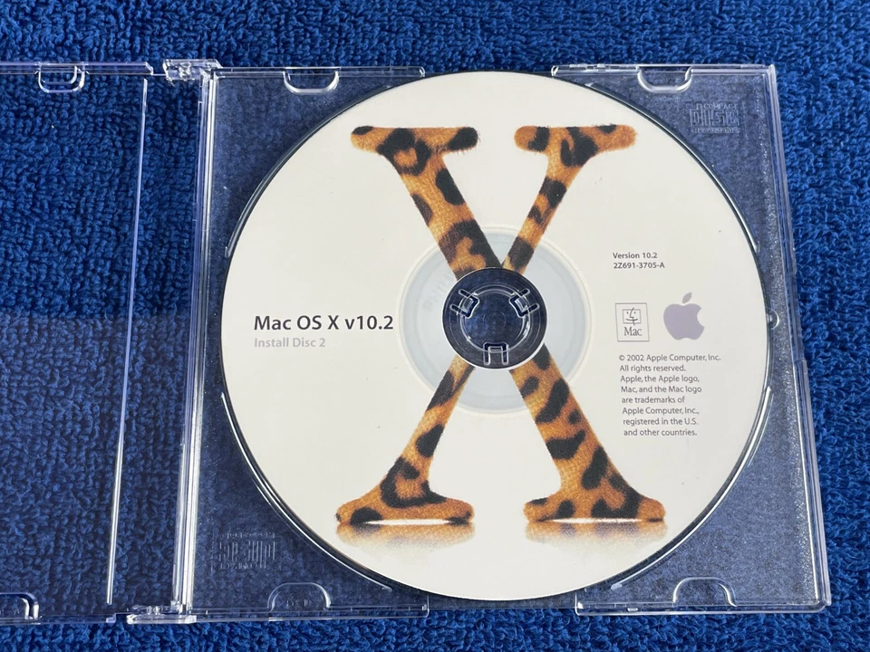 Mac OS X 10.2 (not original) (copied from original disc / inkjet printable disc) - Image 3 of 3