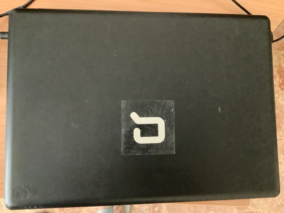 COMPAQ PRESARIO C700*Notebook 15.4" Pentium DUAL CORE-2GB RAM 300 Gb HDD - WIN7 - Image 2 of 4