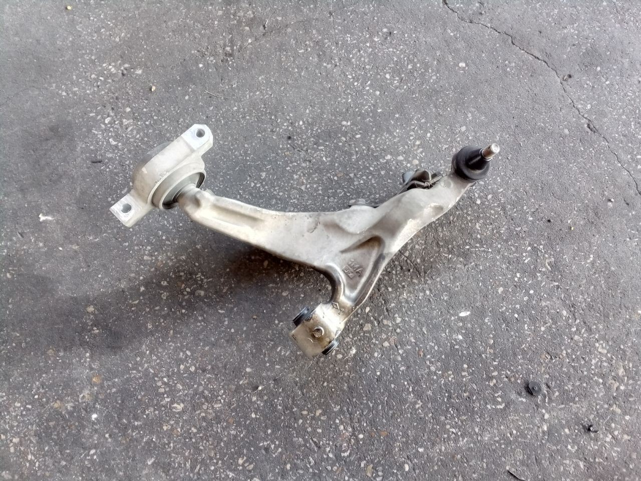 Passenger Lower Control Arm Front RWD Fits 14-19 INFINITI Q70 351708