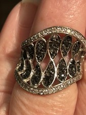 Black sapphire silver 925 .28oz Large Woman Ring Crisscross Design 40Clear Stone