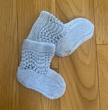 Handmade Crochet Baby Booties Newborn Light Blue 4  NWOT