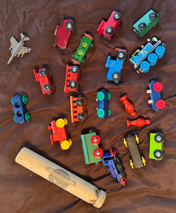 Brio-Compatible Wooden Train Set Lot ~ Engines ~ Cars ~ Train Whistle