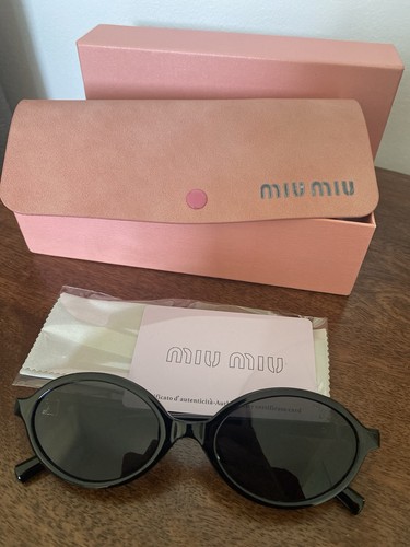 Miu Miu Sunglasses New Occhiali da sole Miu Miu Bloger Style nuova tendenza