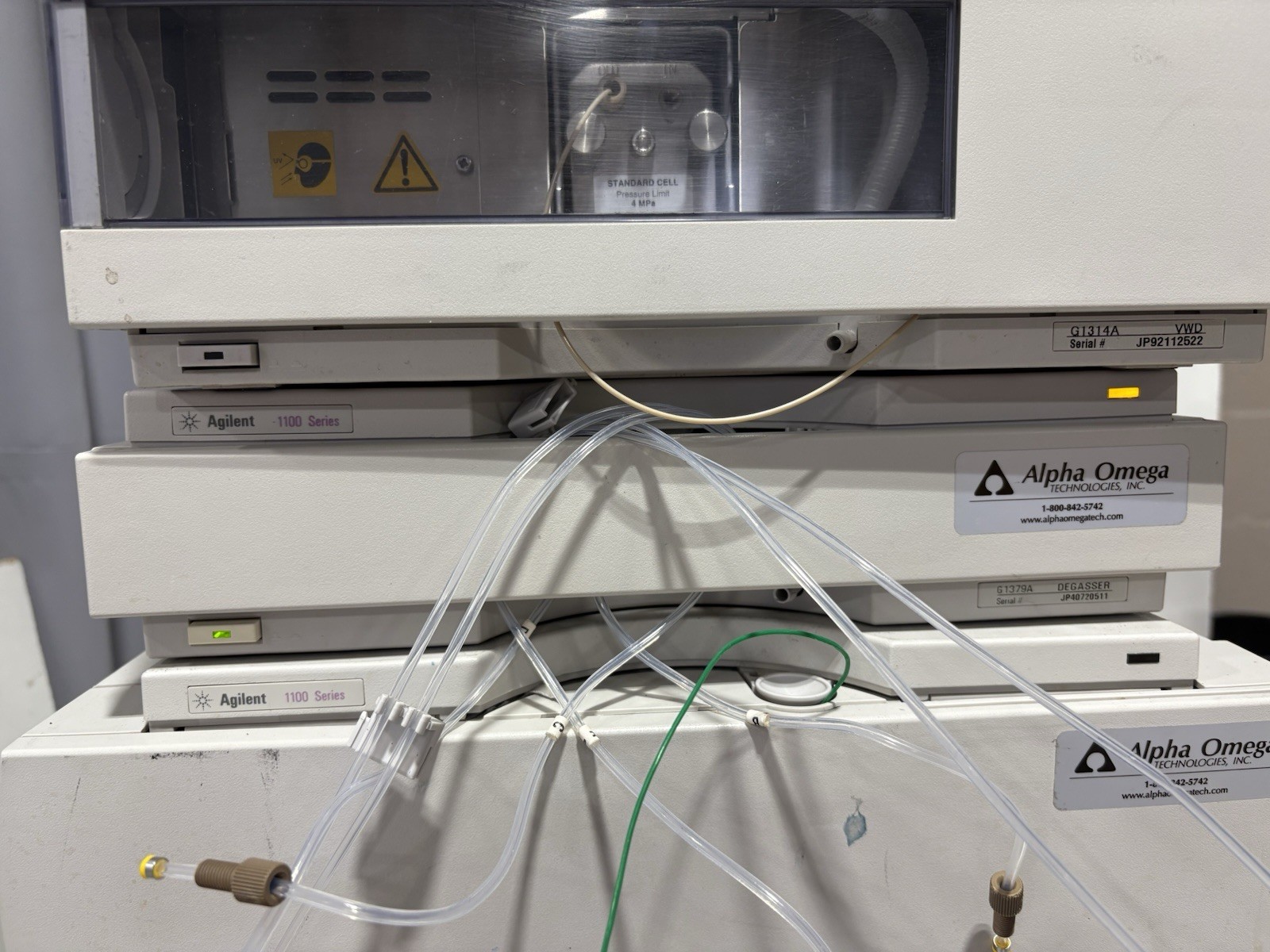 HP Agilent 1100 HPLC System G1314A G1379A G1316A G1313A Untested All Power On