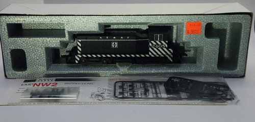 Locomotora conmutadora Kato 37-1008 HO EMD NW2 Santa Fe #2405 como nueva en caja | Condition: New
