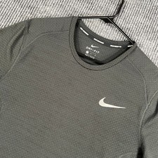 Nike Running Shirt Mens Large Black Short Sleeve Dri Fit Athletic Performance