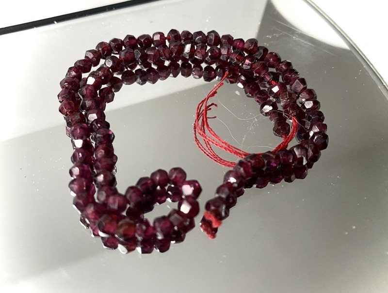 Natural GARNETS Faceted Round Garnet Beads 4-4.5mm 11" Strand 