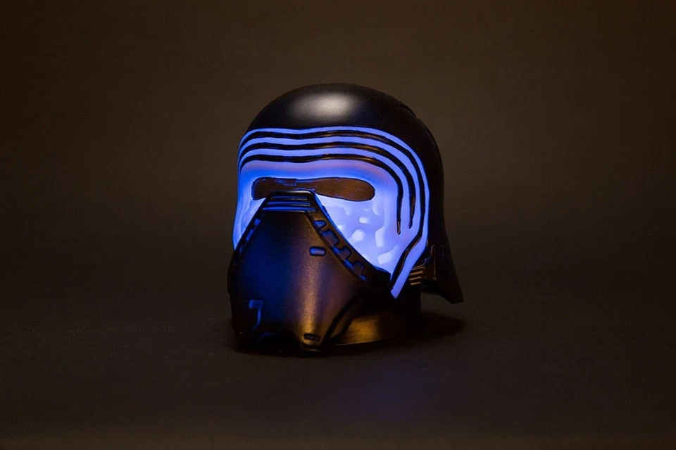 Star Wars Kylo Ren Illumi-Mate Colour Changing Light Nightlight LED - Image 4 of 4