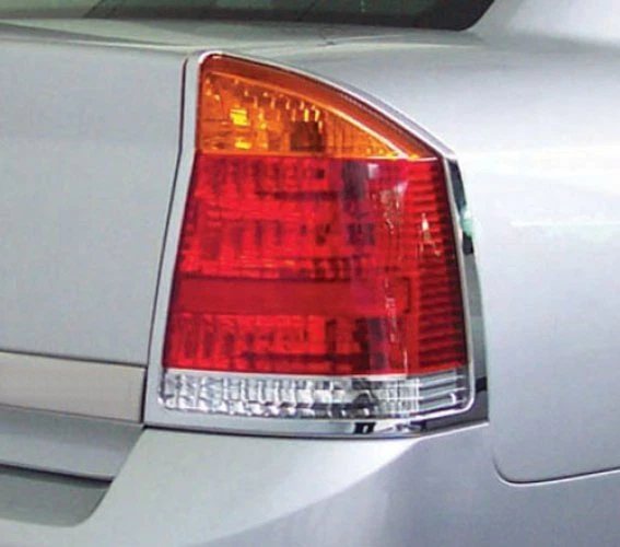 Chrome Taillight Rear Lamp Molding Cover Trim For Opel Vectra 2002-2008 - Image 2 of 3