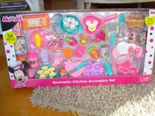Disney Minnie Mouse Bowtastic Kitchen Accessory Set, 54 pieces