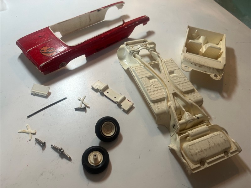 VTG AMT 1962 Buick Electra Convertible Model Kit Parts Lot K512-149