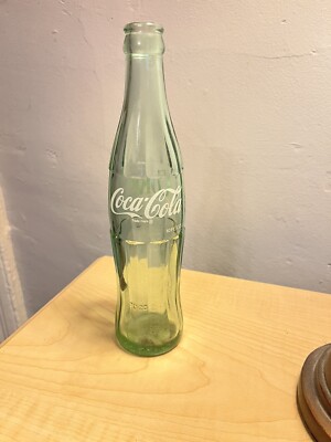 Vintage Coke a cola collectibles bottle