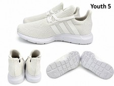 adidas Swift Run Unisex Kids White Mesh Low T...