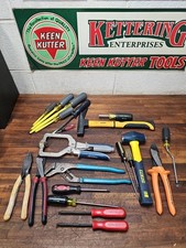 K841- SHOP TOOLS Lot - KLEIN PLIERS, ESTWING HAMMER, KREG PLIERS, Etc
