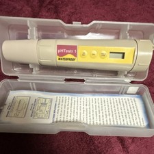 Oakton Waterproof pHTestr 1 pH Meter 35624-22...