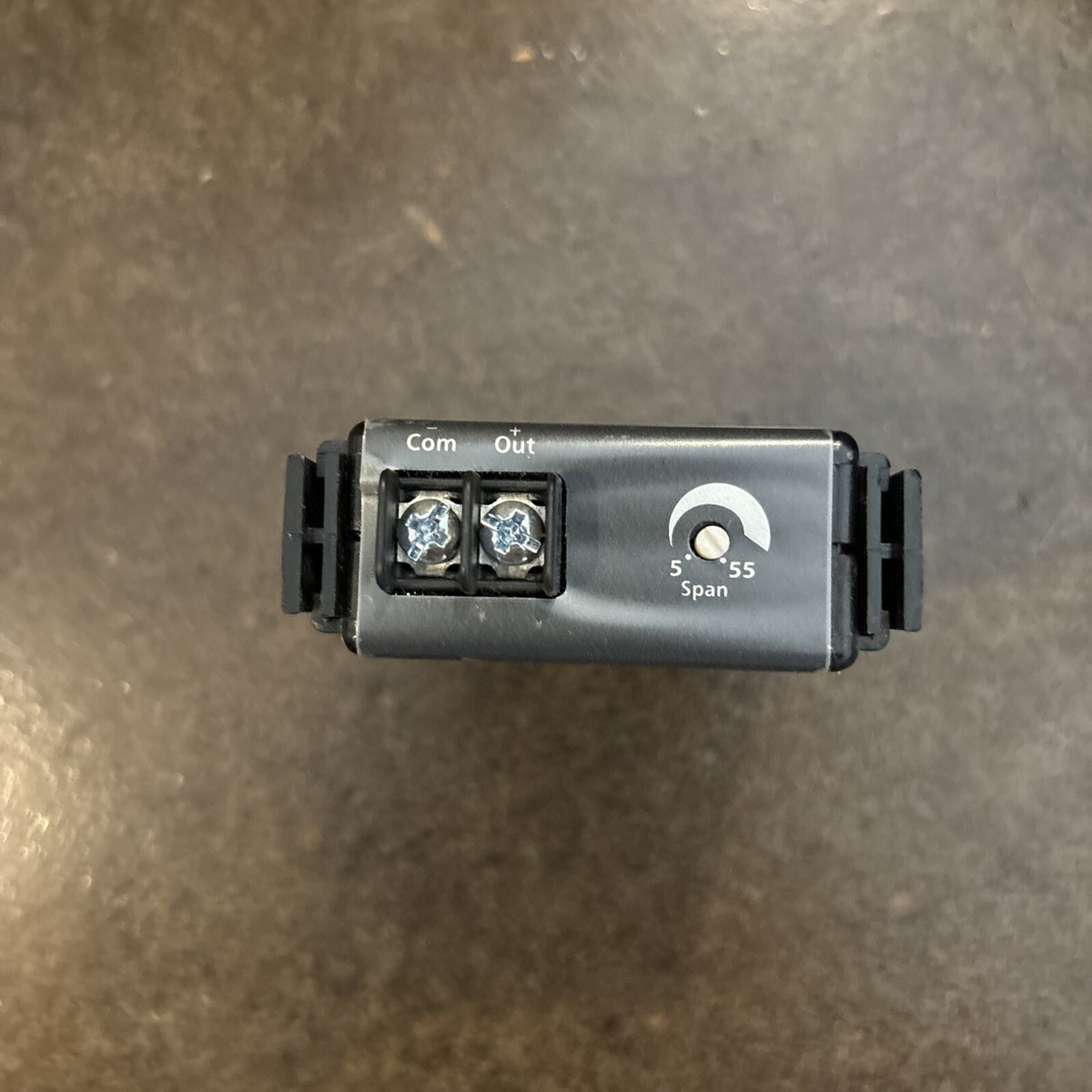 Sensore di corrente ad effetto Hall ad anello chiuso - HA025T01