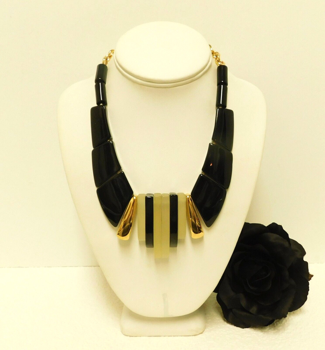 VINTAGE PARK LANE KONTIKI ART DECO LUCITE STATEMENT  NECKLACE 18"