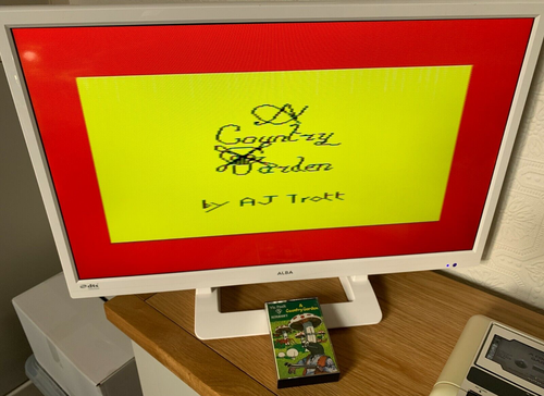 VIC 20 SuperSoft A Country Garden - Rare & Working -👽👾Retro Gift Idea👾👽 - Afbeelding 3 van 12