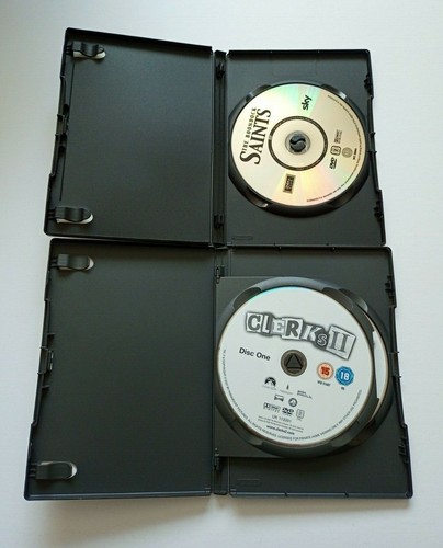 Lot x 6 DVD's Control Annie Hall Clerks 2 Red Road Boondock Saints Persepolis - Imagen 5 de 6