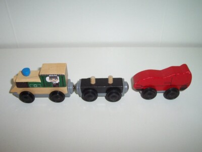 Kidkraft Wooden Train & Red Sports Car Lot Fits BRIO Imaginarium Thomas Track