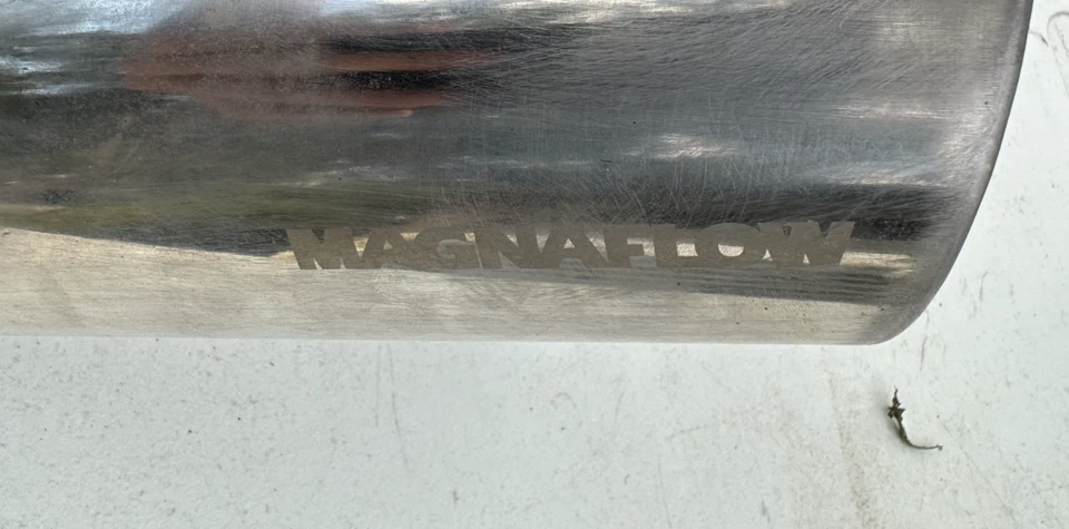 05-09 Mustang Magnaflow Race Series Axle-Back Exhaust Muffler with Polished Tips - Image 2 of 4