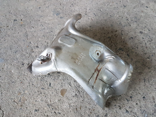 BMW 2er F45 F46 X1 F48 X2 F39 B37 B47 Wärmeschutzblech Turbolader 8571893