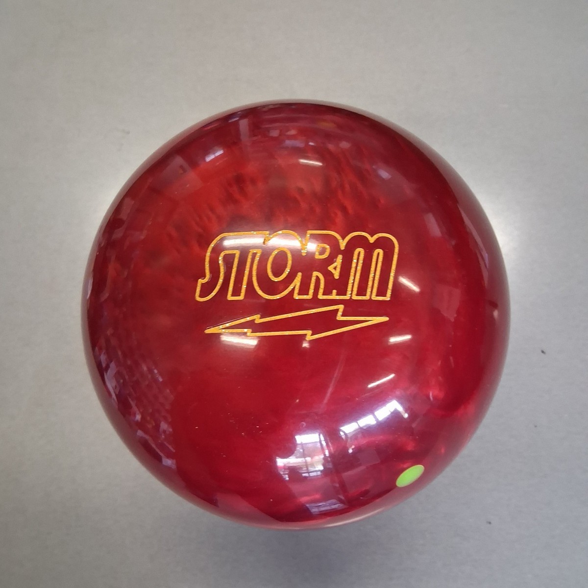 Storm IQ Tour Ruby Bowling Ball 15 LB. 1ST QUAL new ball in the
